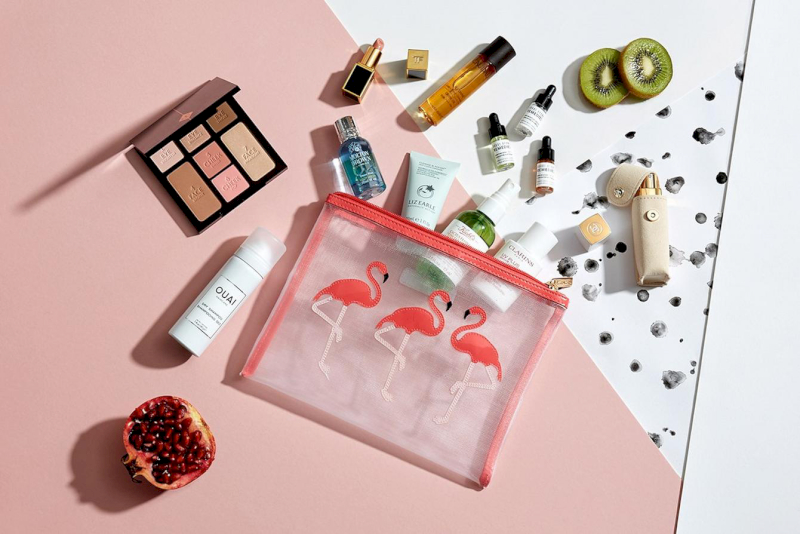 Mỹ phẩm size nhỏ cực kỳ tiện lợi mang theo khi đi du lịch