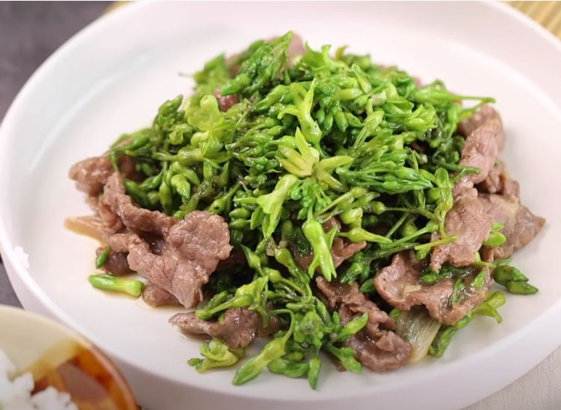 Bò né hoa thiên lý mềm ngọt, thanh mát cân bằng vị giác