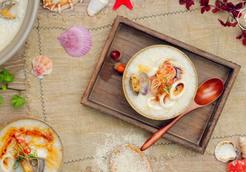 Cách nấu cháo hải sản đãi tiệc đúng sẽ cho ra thành phẩm cực thơm ngon