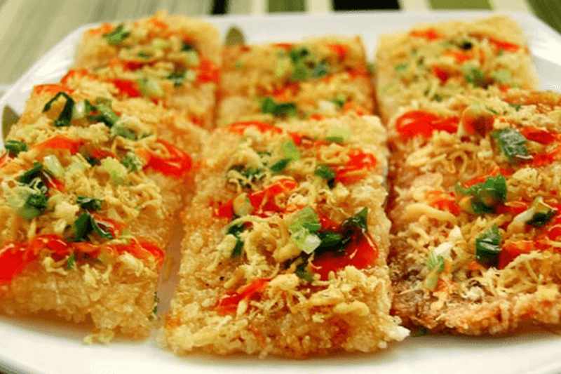 Cơm cháy chà bông giòn tan và rất chắc bụng