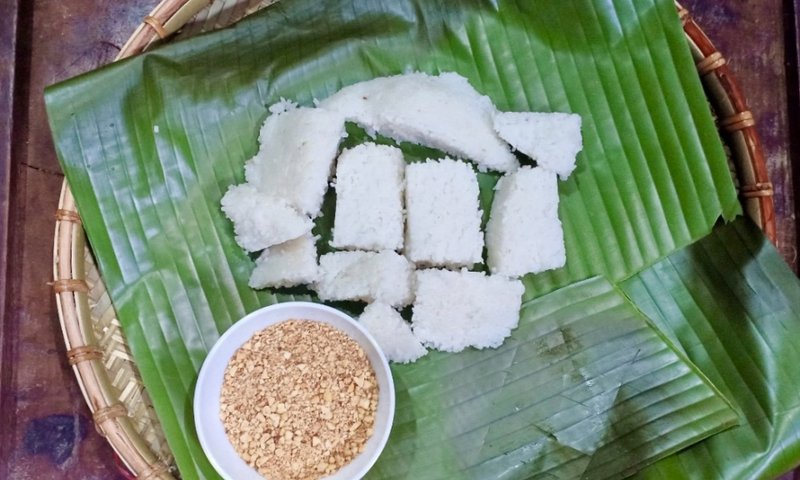 Cơm nắm muối mè truyền thống dễ bảo quản và dễ ăn