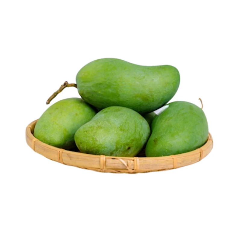 Dù vỏ còn xanh nhưng xoài Thái lại mang đến vị ngọt lịm đầy bất ngờ.