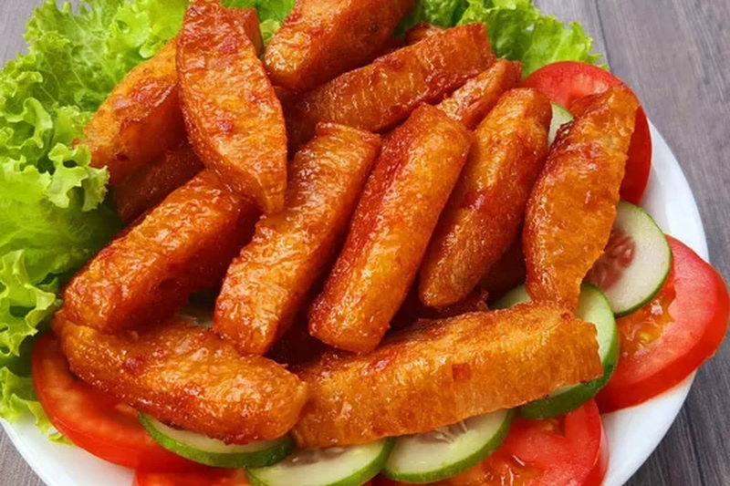 Sườn non chay rim mặn ngọt đậm vị là món chính hấp dẫn cho thực đơn tiệc chay