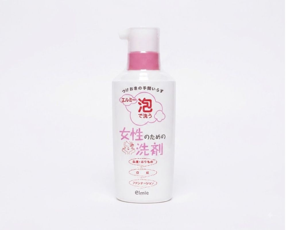 Nước giặt đồ lót Elmie KOSE thành phần thuần chay 100%, bảo vệ độ pH trung tính cho làn da nhạy cảm.