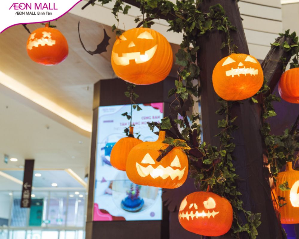 Aeon mall đón Halloween nhộn nhịp