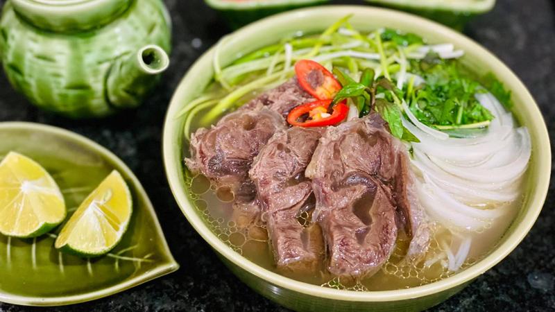 Phở Hà Nội không còn là món ăn đơn thuần mà trở thành văn hóa ẩm thực của người dân Thủ đô