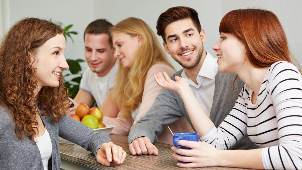 Tham khảo ý kiến từ những người có kinh nghiệm giúp bạn tiết kiệm chi phí khi mua sắm online