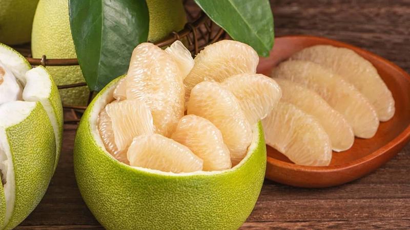 Bưởi giúp tăng cường miễn dịch, chống oxi hóa