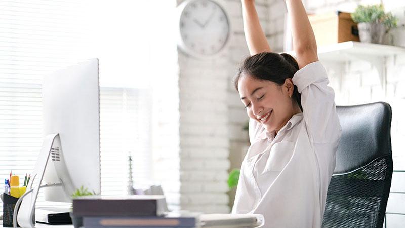 Tắm buổi sáng có thể giúp bạn tăng sự tỉnh táo và năng động