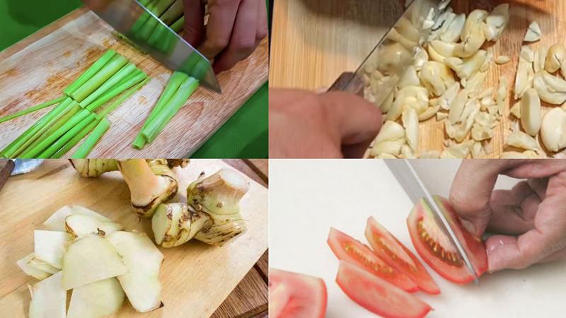 Băm nhuyễn sả và cắt thành khúc có chiều dài khoảng 5cm