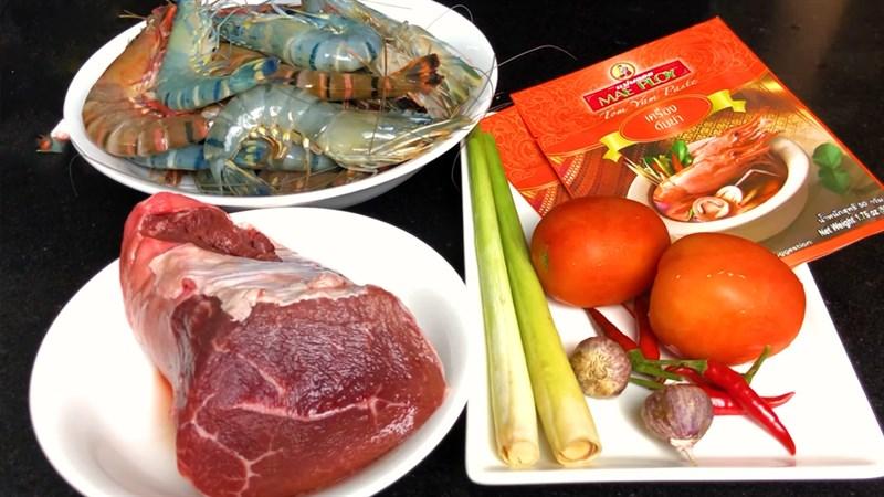 Các nguyên liệu cho lẩu TomYum