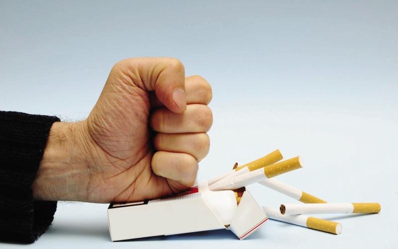 Không hút thuốc là một cách phòng chống đột quỵ não quan trọng