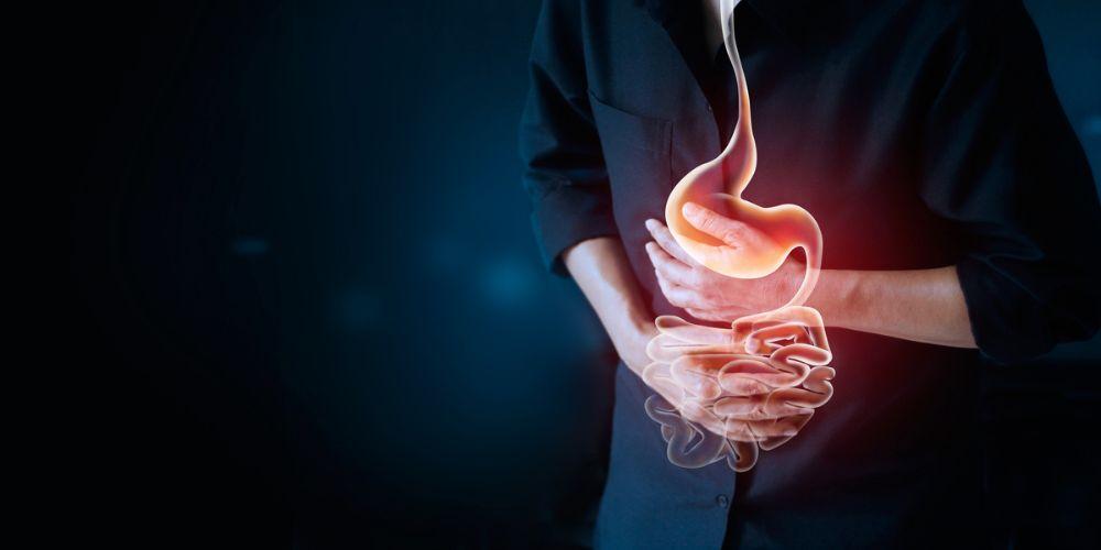 Gạo lứt có chứa nhiều chất xơ và tinh bột phức hợp, có thể gây khó tiêu và khó tiêu hóa