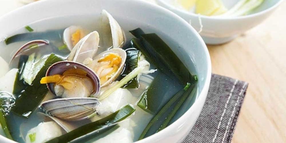 Canh rong biển nấu ngao