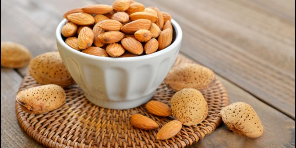 Hạnh nhân chứa L-arginine giúp tăng quá trình đốt cháy chất béo và carbohydrate trong phòng tập