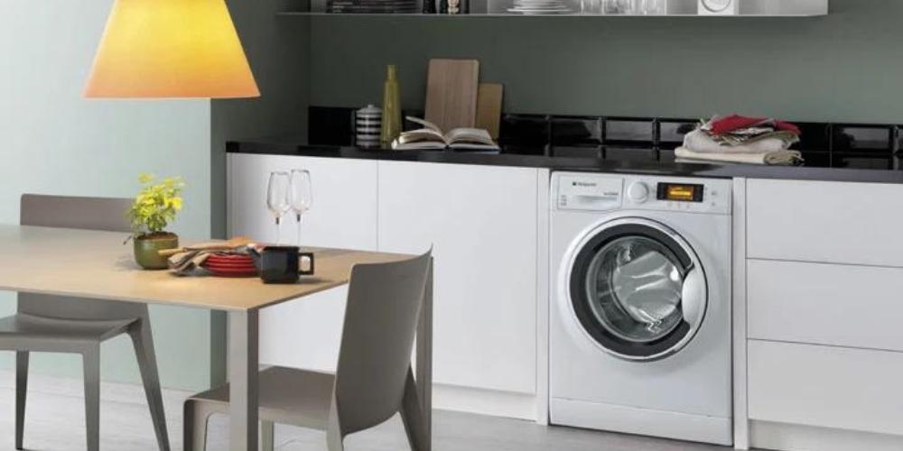 Vị trí đặt máy giặt quá gần các vật dụng khác gây cản trở