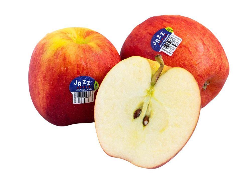 Táo Jazz là một loại táo nhập khẩu từ New Zealand, có vị ngọt, giòn và mùi thơm đặc trưng.
