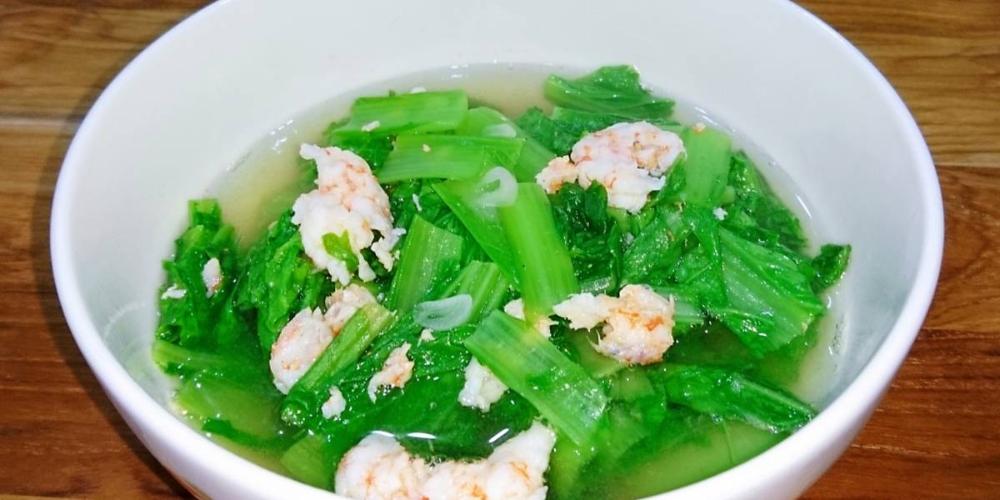 Người bị bệnh thận hạn chế ăn cải bẹ xanh
