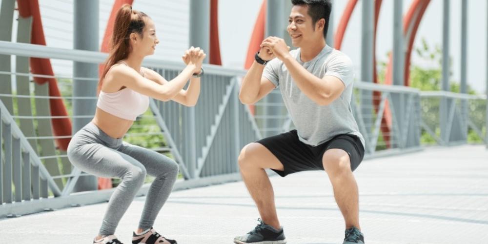 Squat cải thiện đau khớp gối