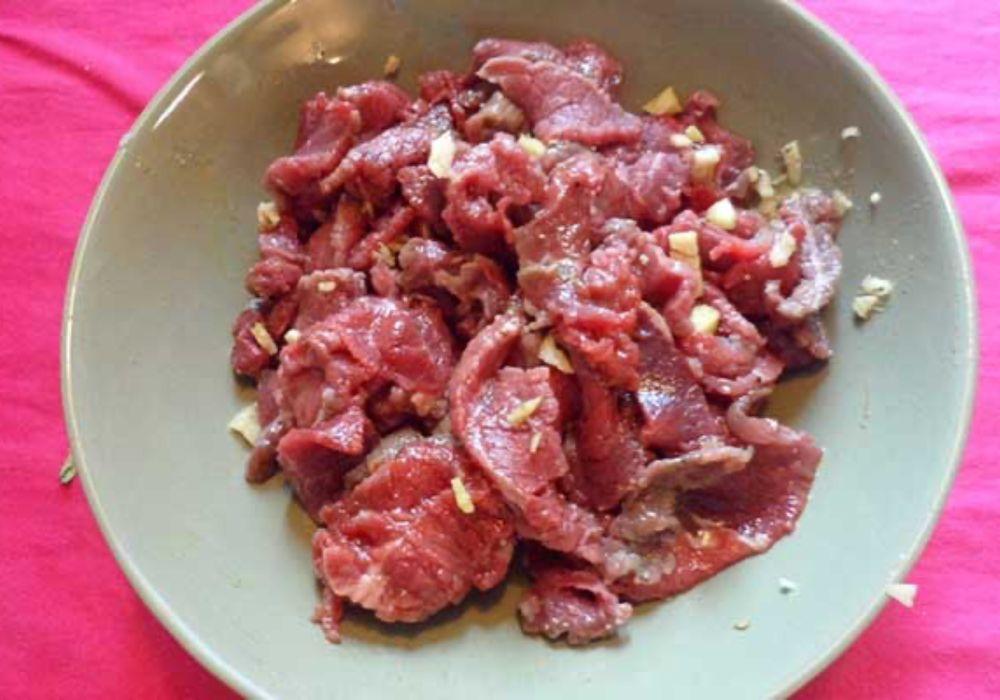 Bước 2: Cách ướp bò né