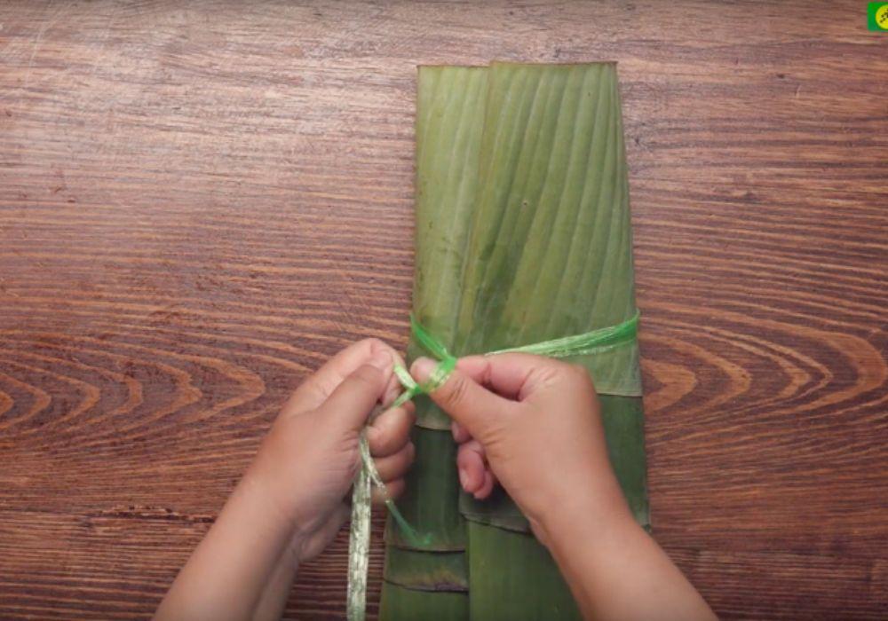 Gói chả lụa