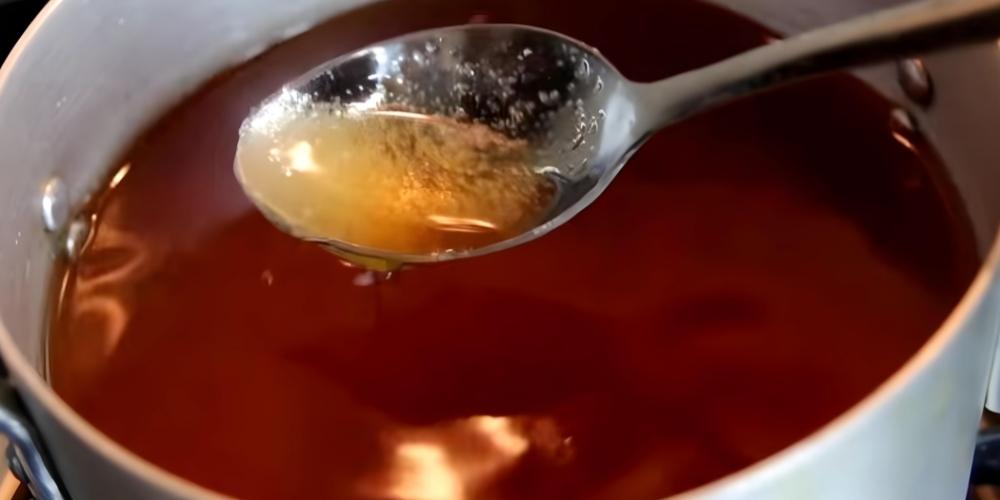 Nấu nước mắm đường