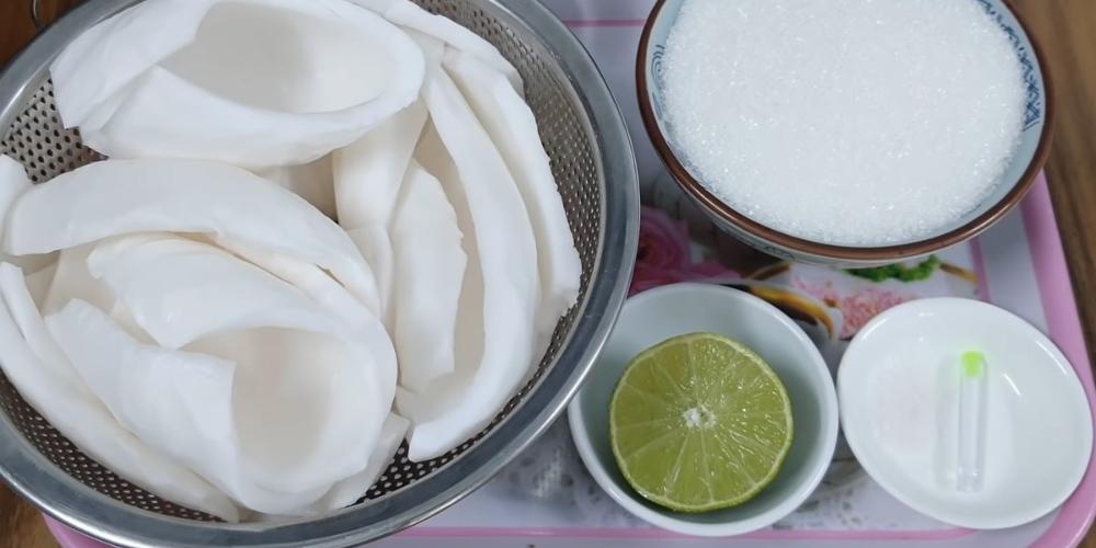Nguyên liệu làm mứt dừa trắng
