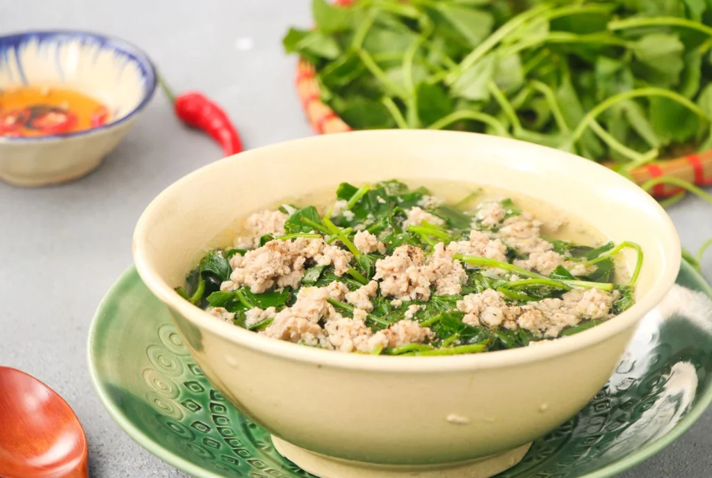 Canh rau má nấu thịt - món ăn "quốc dân" rất tốt cho sức khoẻ
