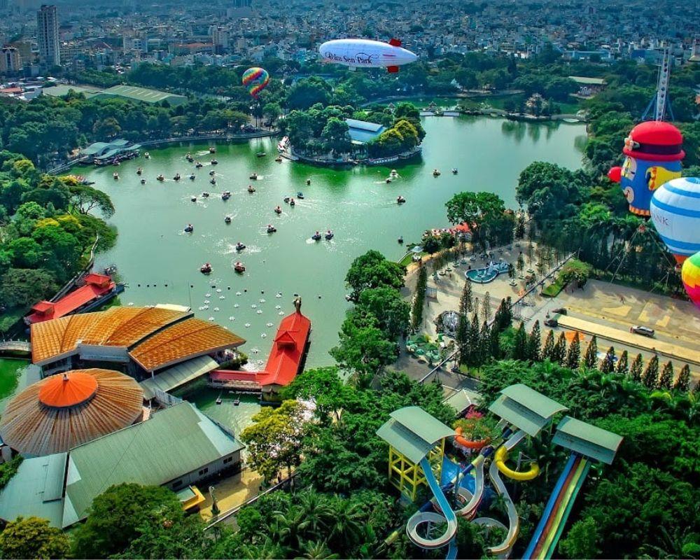 Công viên Văn hóa Đầm Sen