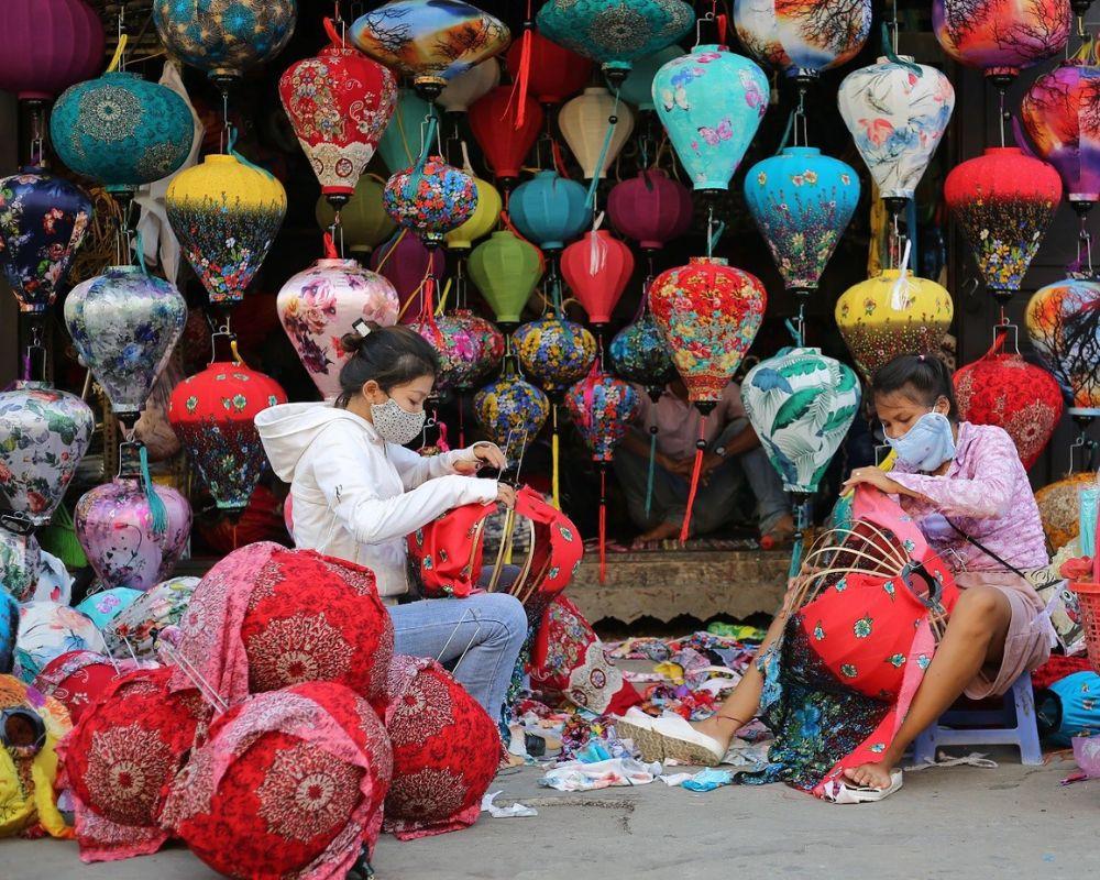 Nghề làm lồng đèn Hội An