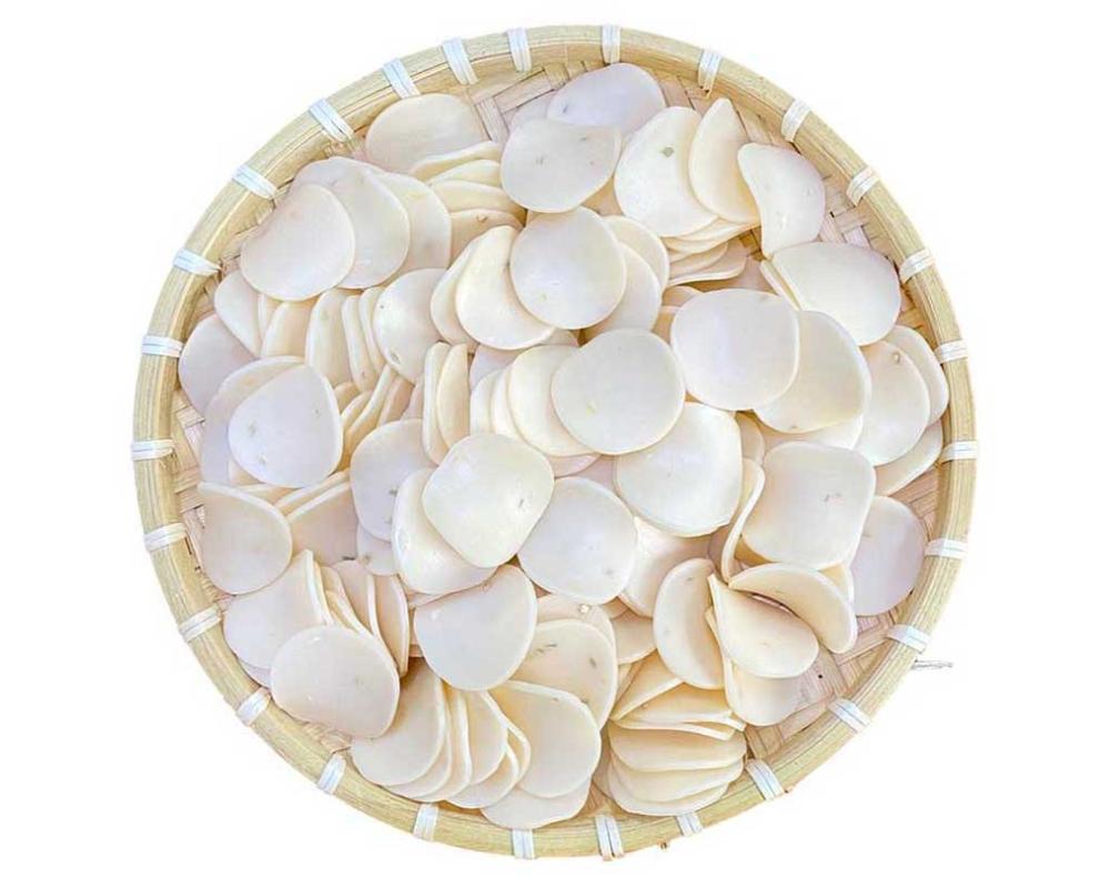 Bánh phồng tôm giòn rụm và hương vị đậm đà