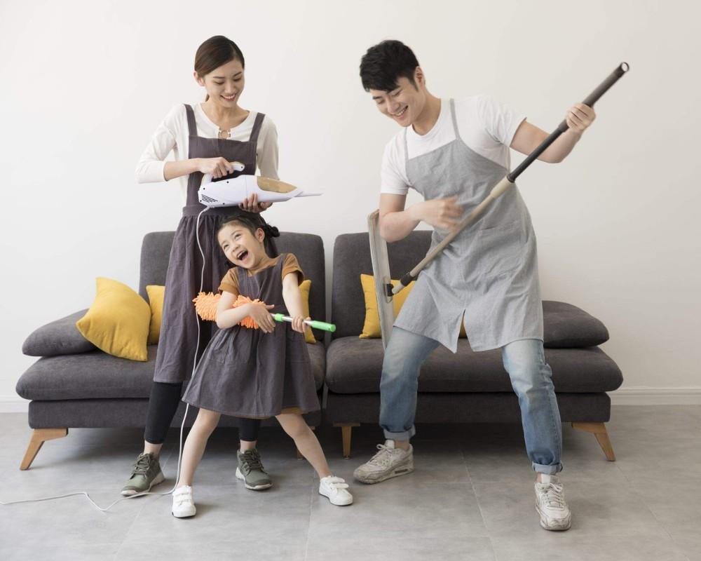 Phân chia công việc dọn dẹp cho từng thành viên trong gia đình