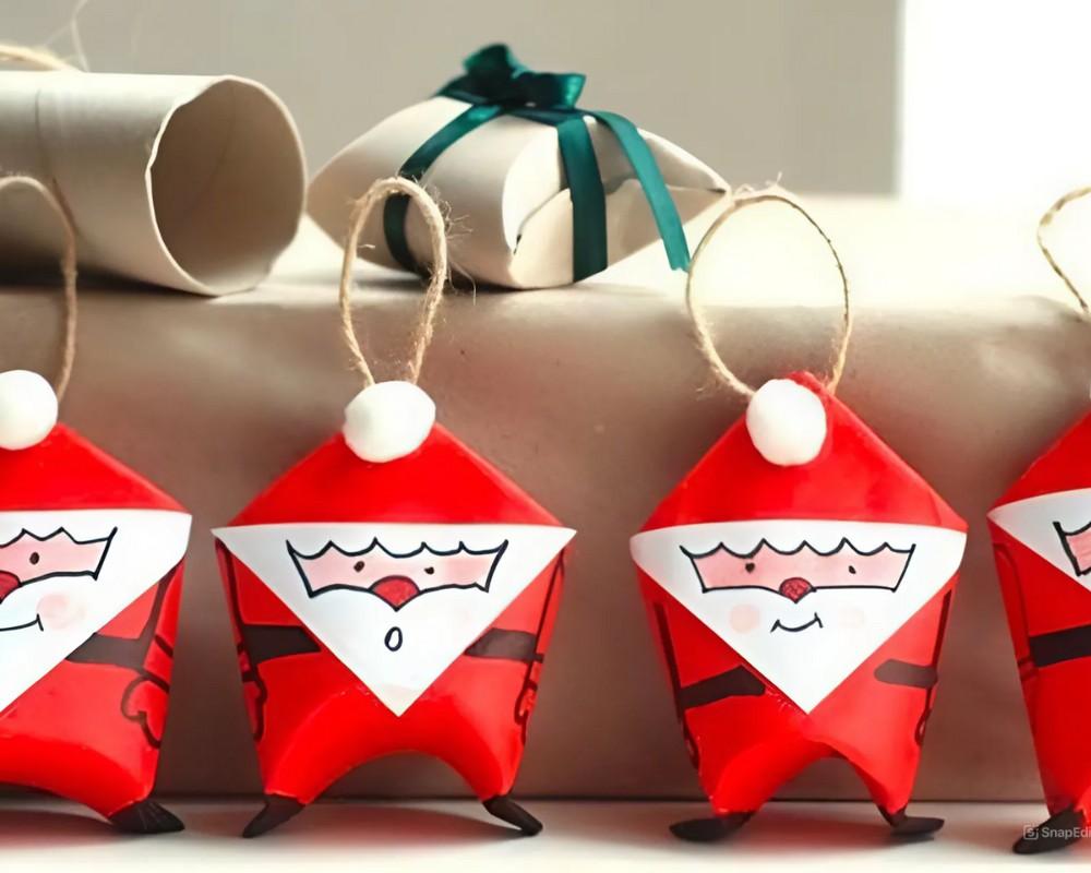 Làm ông già Noel bằng lõi giấy vệ sinh
