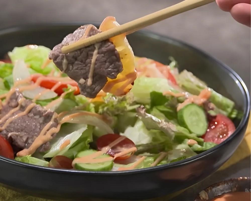 Salad trộn sốt mayonnaise