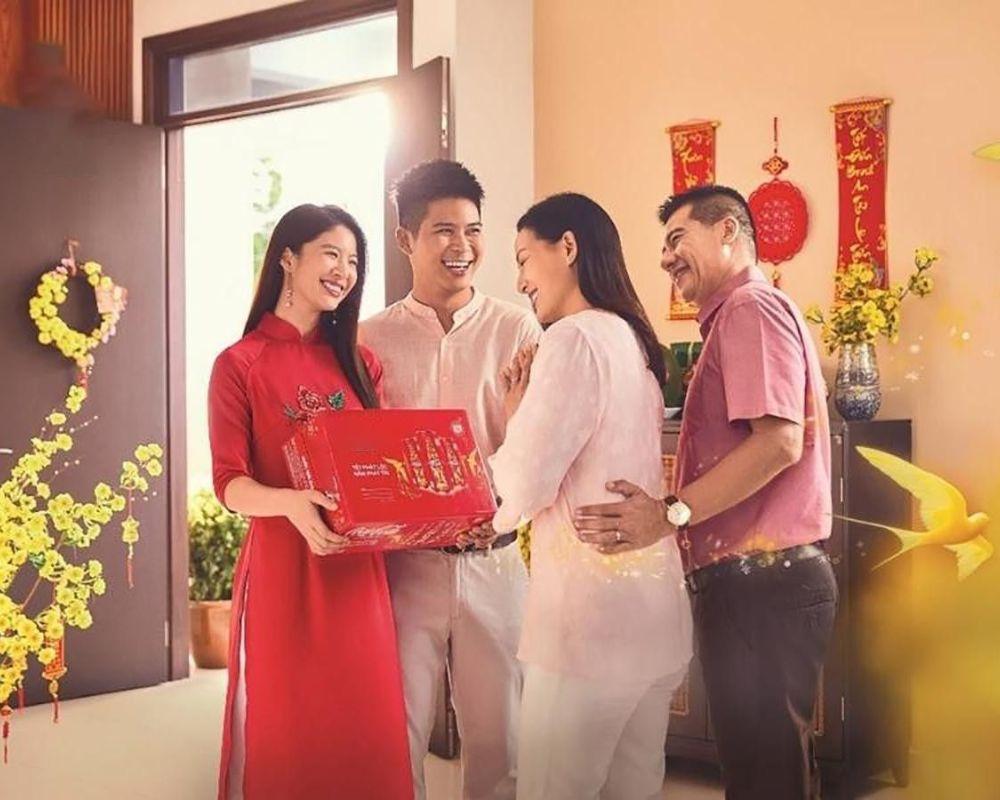Câu chúc tết hay cho anh chị em, bạn bè