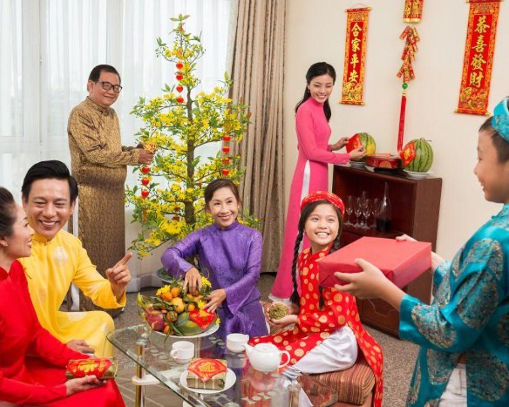 Câu chúc tết hay cho ông bà, cha mẹ