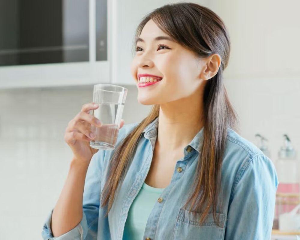 Uống đủ nước