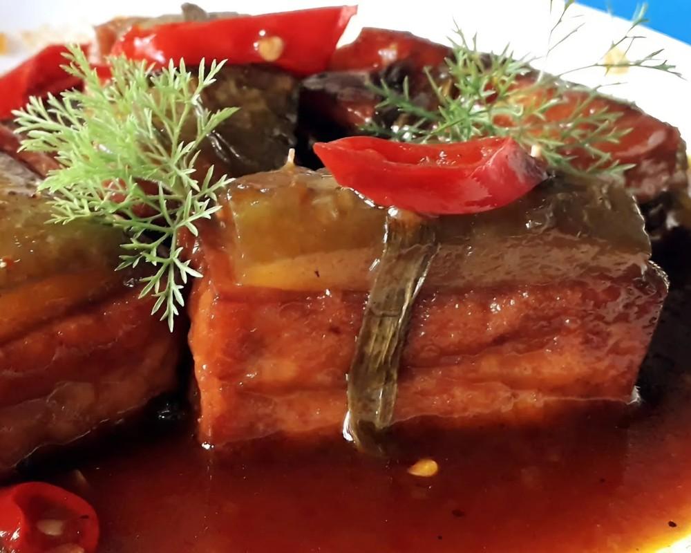 Món thịt kho tàu chay lạ miệng
