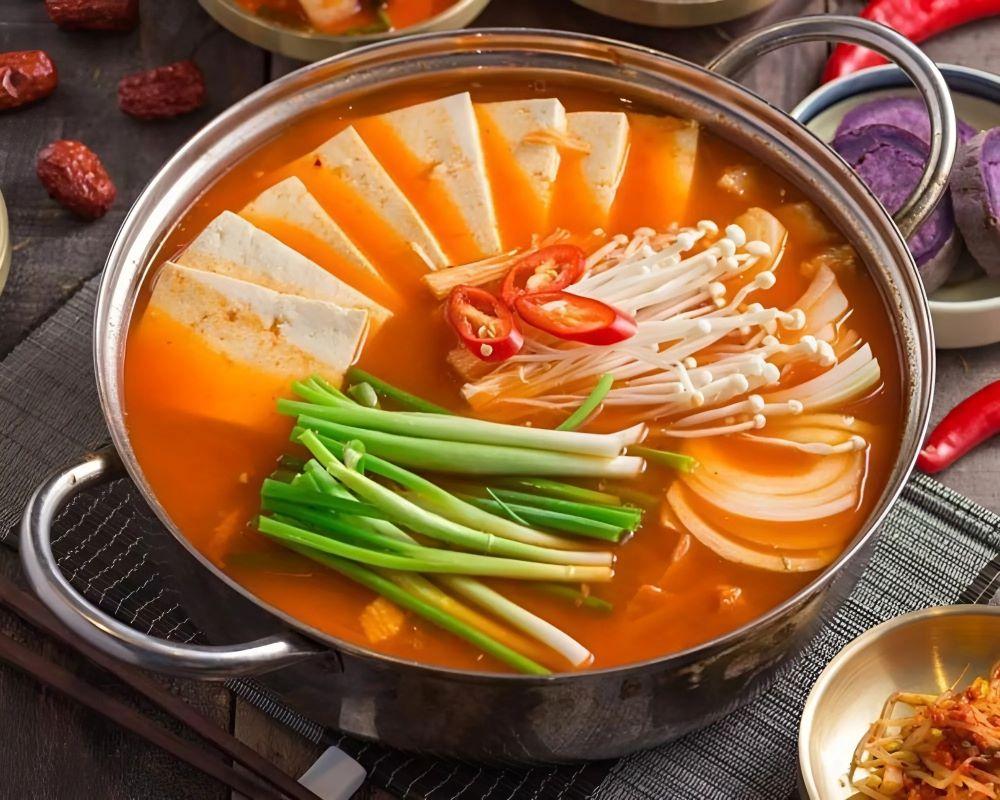 Thành phẩm lẩu nấm Thái