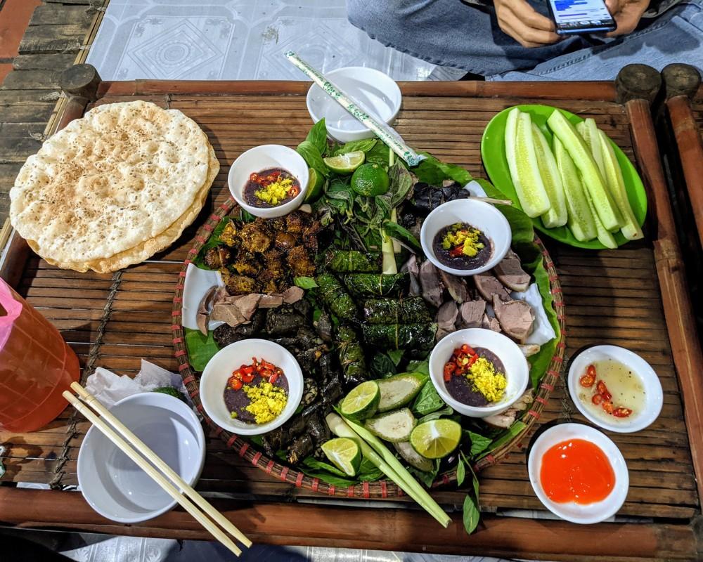 Không nên ăn thịt chó vào ngày đầu năm