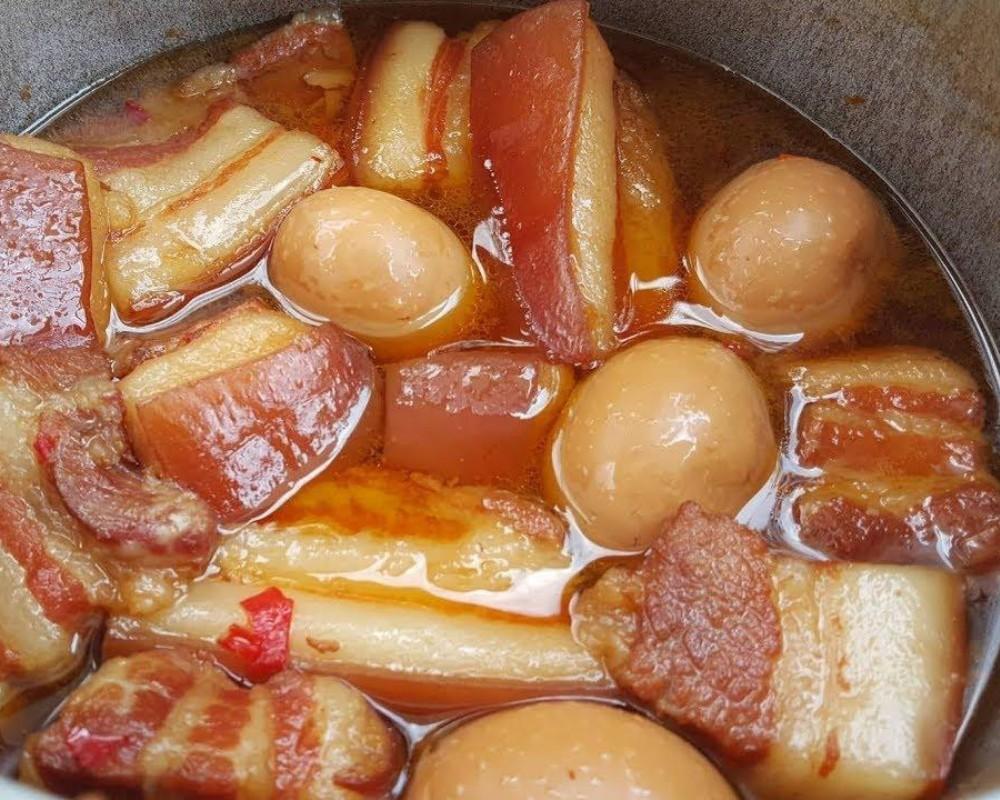 Thịt kho tàu thể hiện sự thịnh vượng, đủ đầy