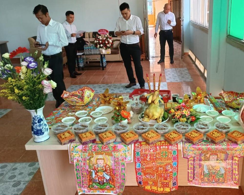 Cúng tất niên giữ gìn nét đẹp văn hoá doanh nghiệp