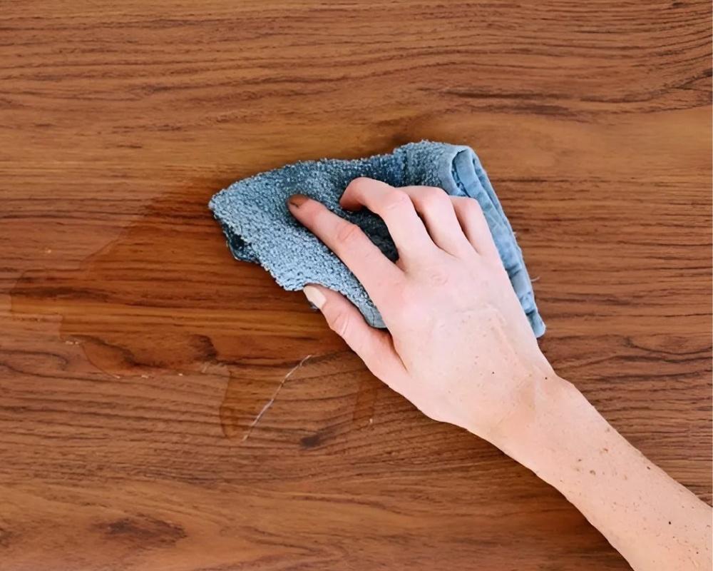Cách làm đồ gỗ sáng bóng bằng giấm/ nước chanh pha loãng