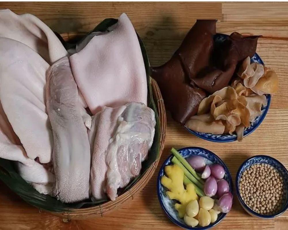 Nguyên liệu cơ bản của món giò thủ