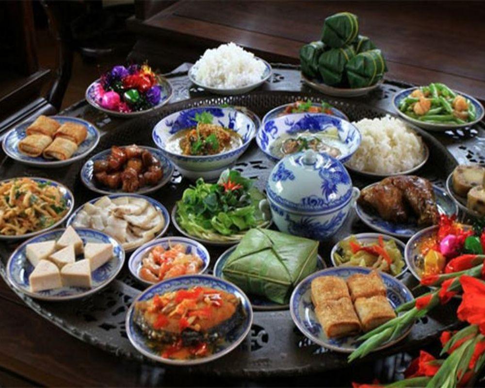 Mâm cúng giao thừa miền Trung