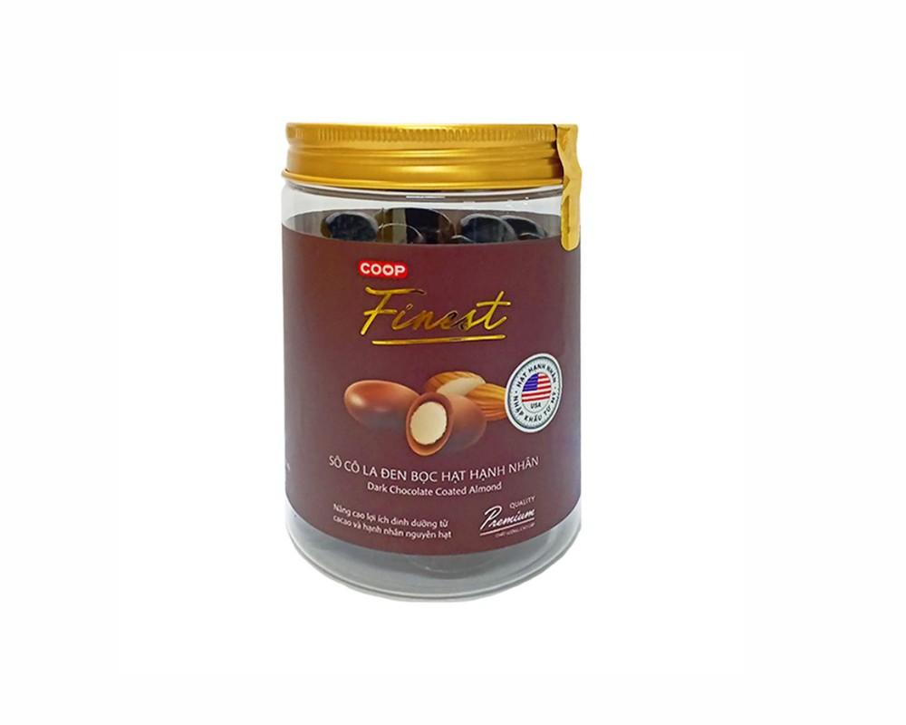 Socola đen bọc hạnh nhân Coop Finest 160g